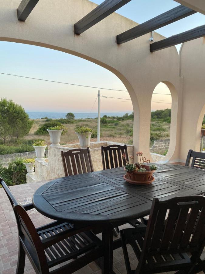 Villa Sabry Taranto Bagian luar foto