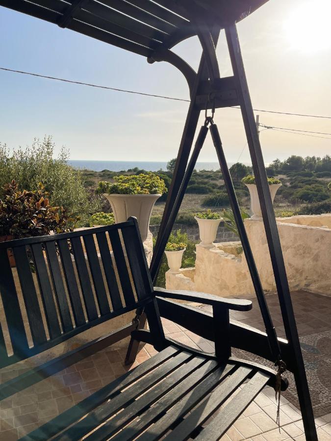 Villa Sabry Taranto Bagian luar foto